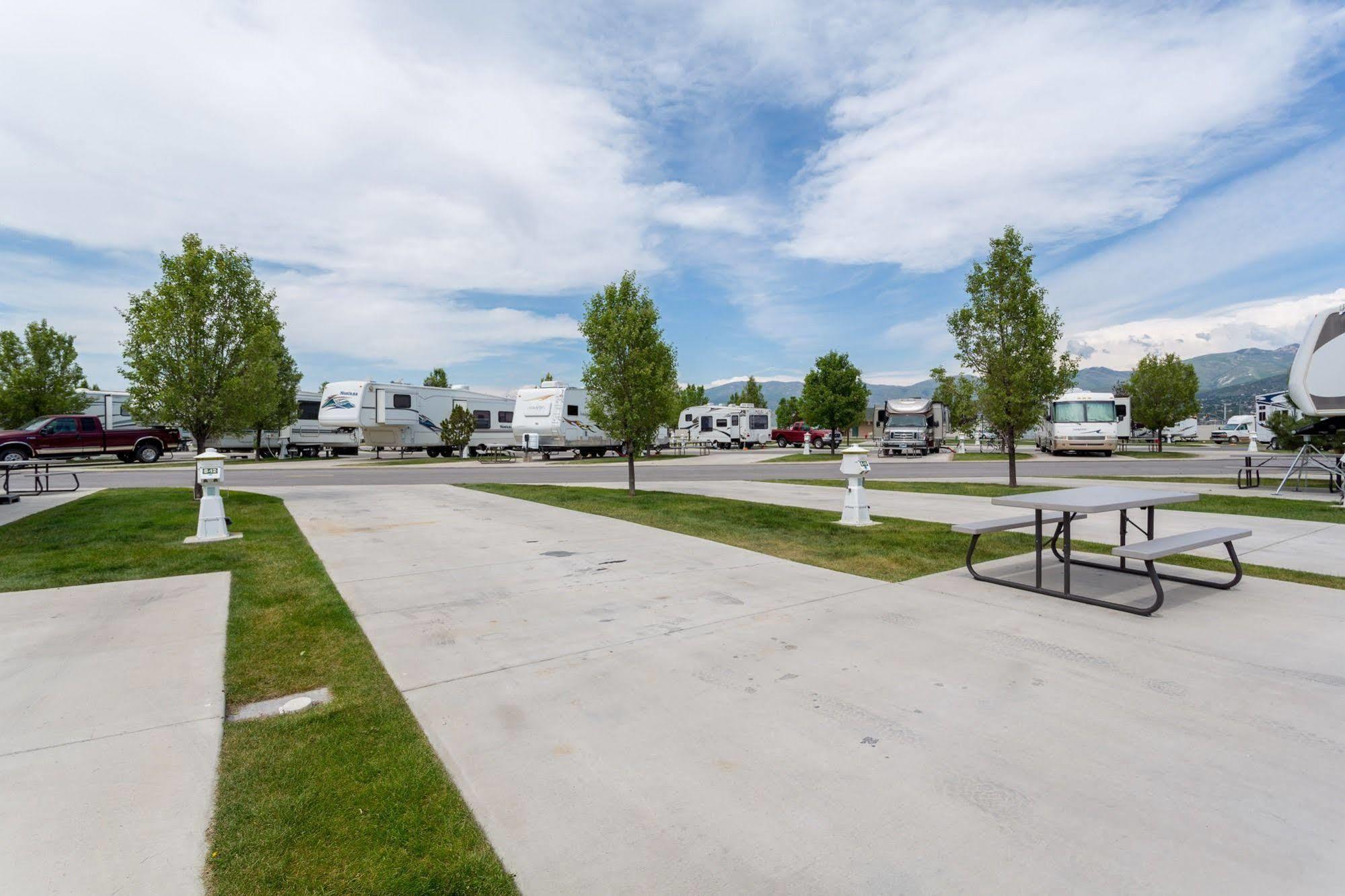 Pony Express Rv Resort North Salt Lake Экстерьер фото