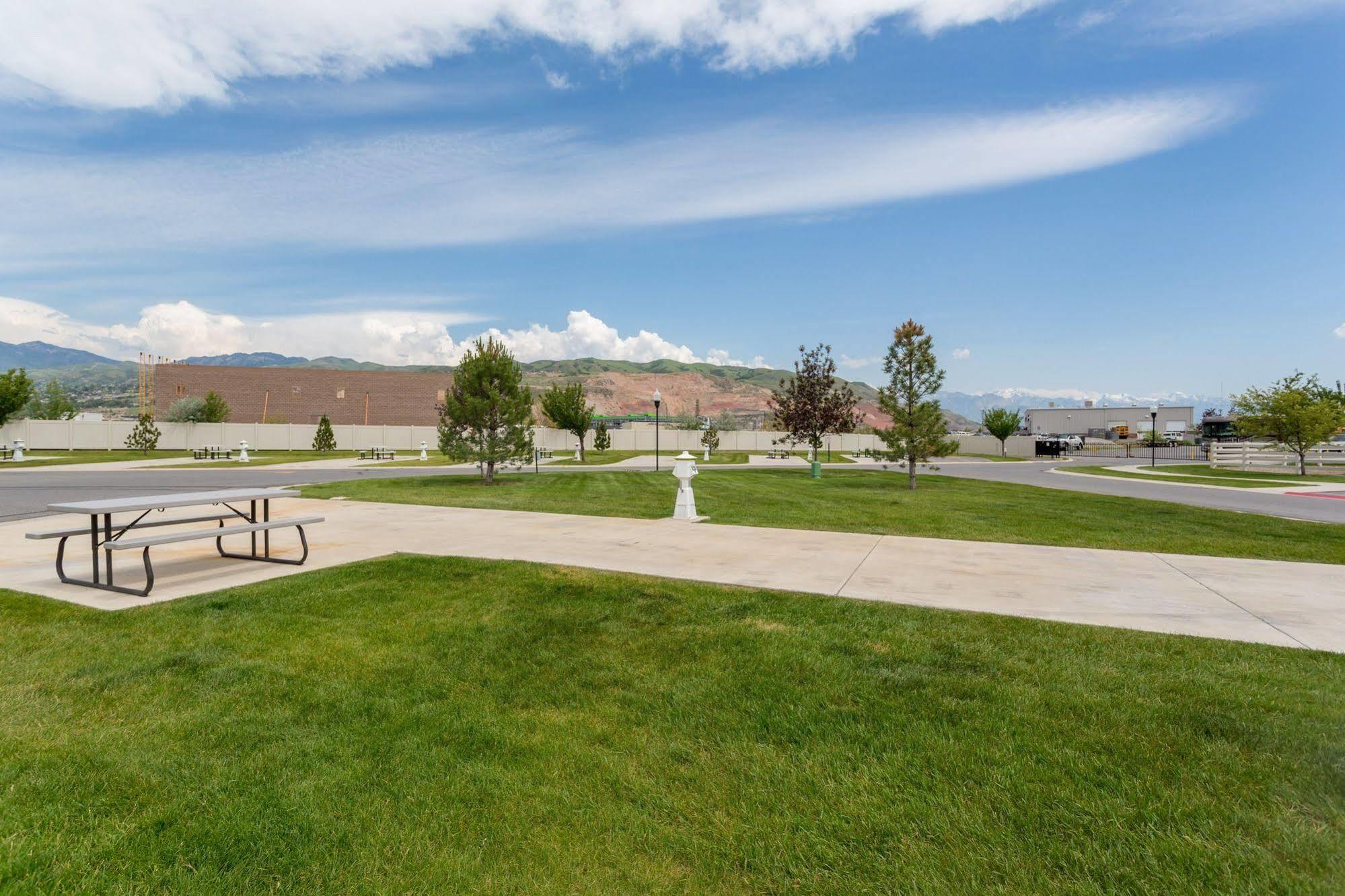Pony Express Rv Resort North Salt Lake Экстерьер фото