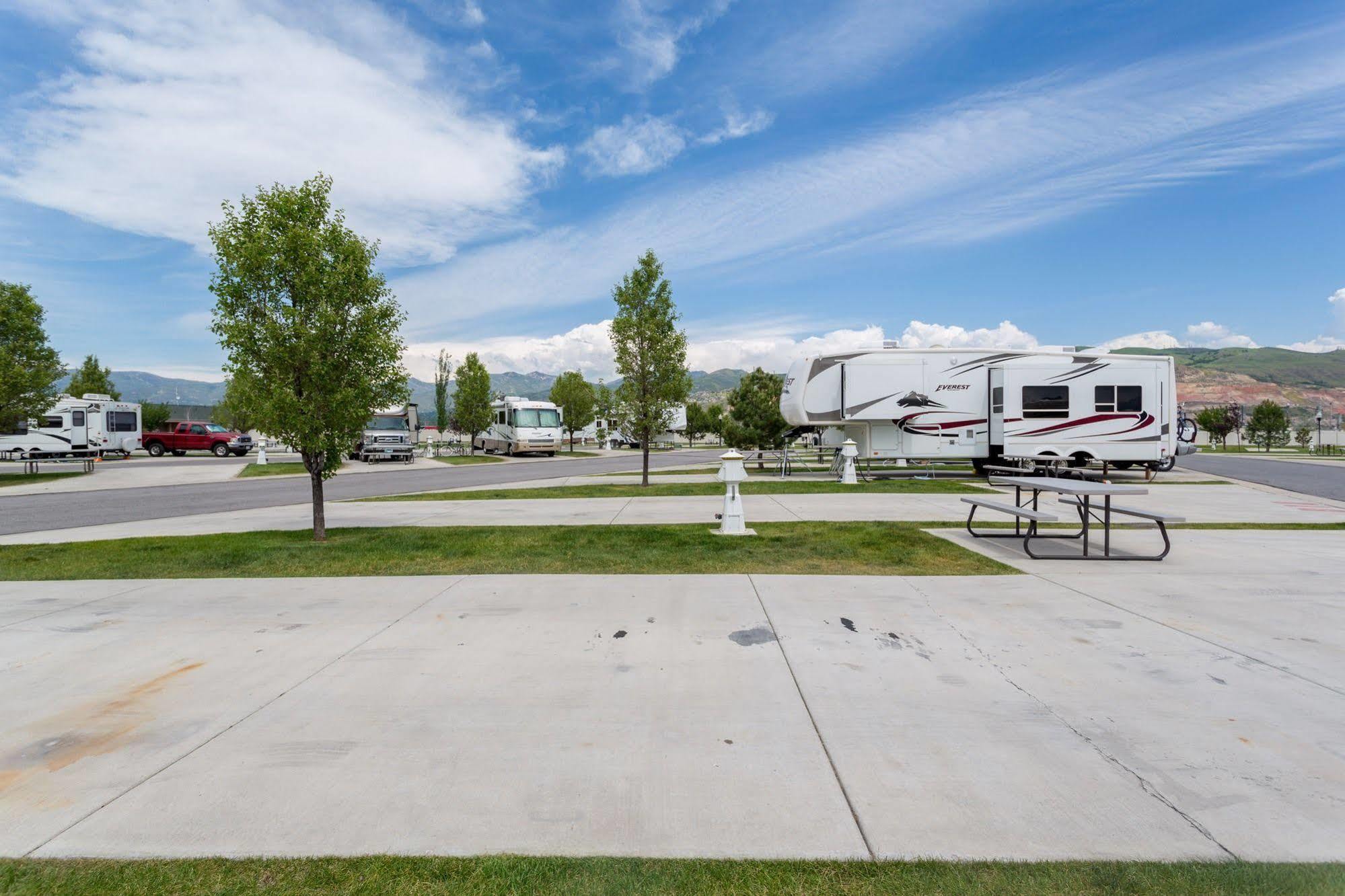 Pony Express Rv Resort North Salt Lake Экстерьер фото
